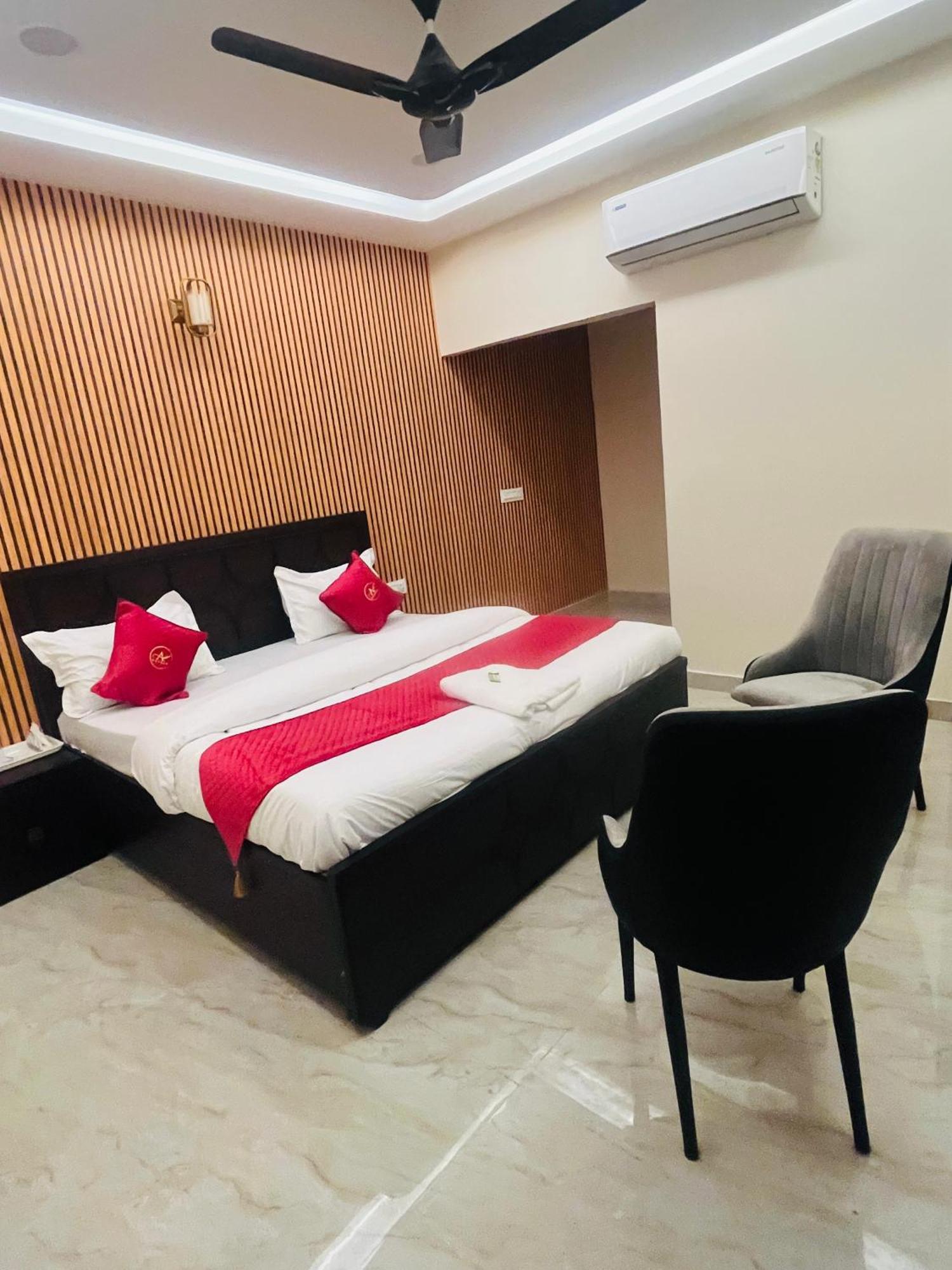 Hotel Royal A 루드히아나 외부 사진
